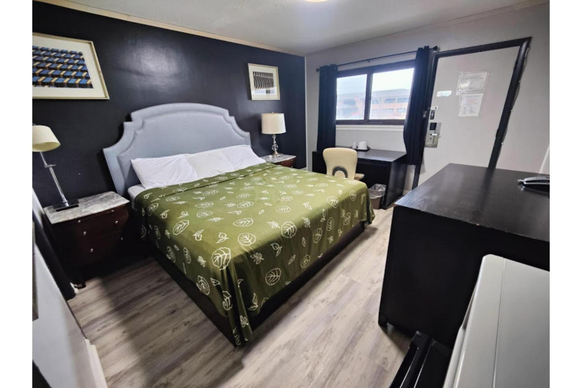 Oyo Hotel Edgebrook Chicago North Shore 外观 照片